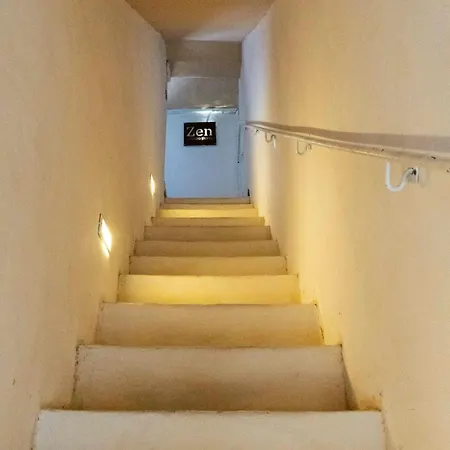Πανσιόν Zen Palazzo Storico 4*